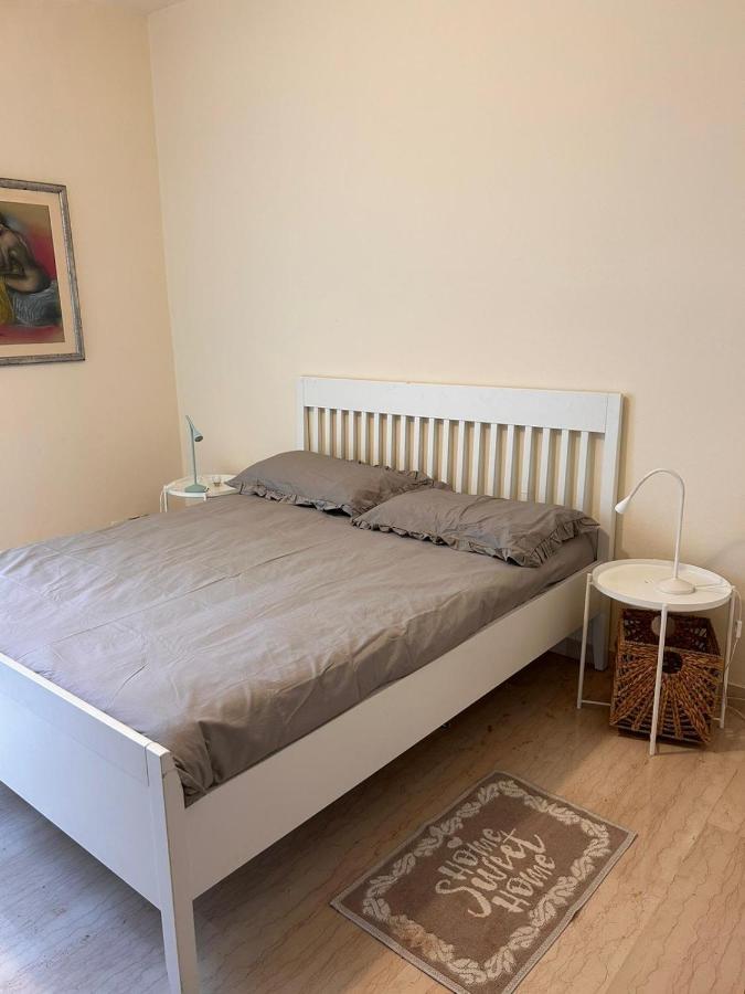 Camere In Appartamento Condiviso Vista San Luca Bologna Eksteriør billede