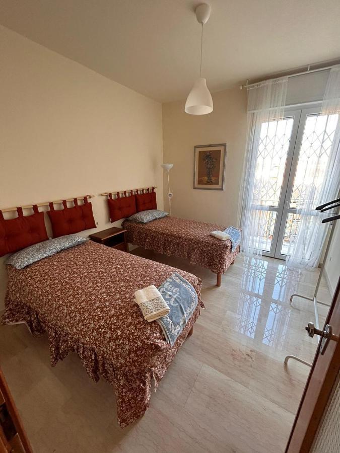 Camere In Appartamento Condiviso Vista San Luca Bologna Eksteriør billede